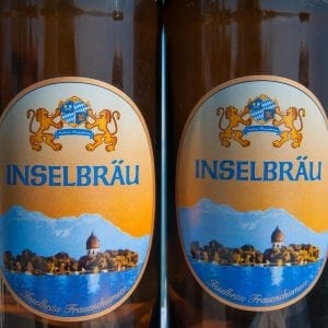 Inselbräu 1-Liter Schmuckflasche mit gedrucktem Etikett, wiederbefüllbar